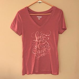 Old Navy Graphic V-Neck Shirt Top Love Smile Coral XS